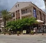 Romance Club מלון