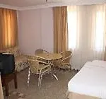 Hotel Romance Club